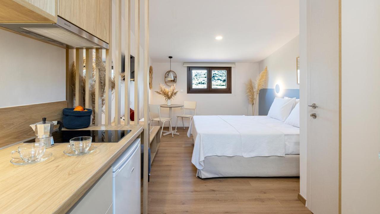 Aether Green Apartments Nea Roda Ngoại thất bức ảnh