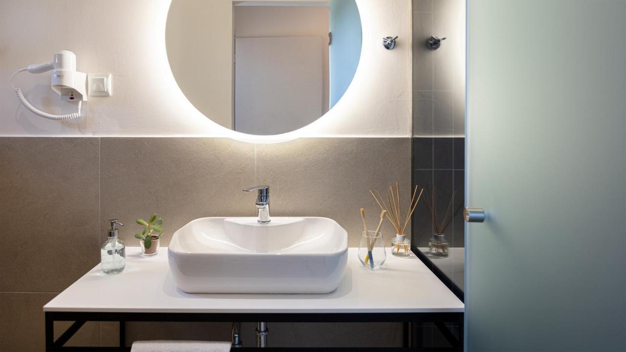 Aether Green Apartments Nea Roda Ngoại thất bức ảnh